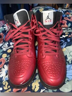 Jordan Men's Red and Black High-Top Sneakers